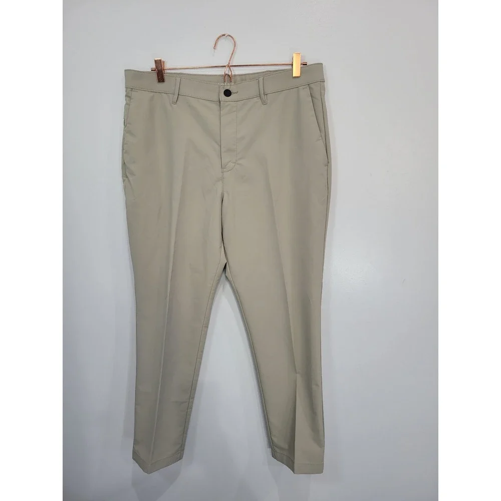 Banana Republic Mens Straight Fit Chino Pants Khaki Beige Size 36x29 Lightweight